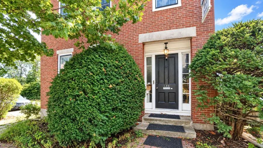 156 York Street #3, Portland, ME 04101 - #2