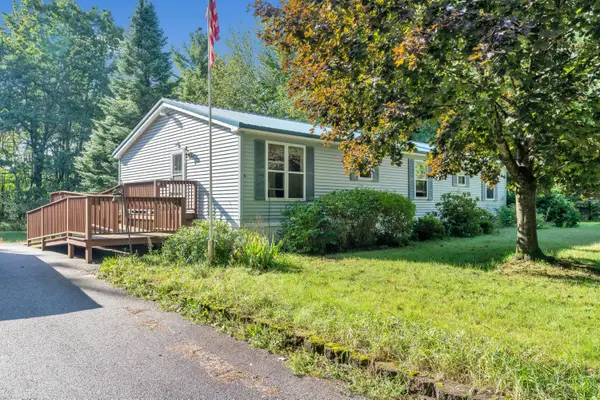 64 Loop Road, Wells, ME 04090