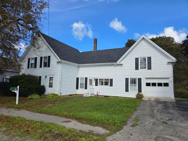 44 Thatcher Street, Thomaston, ME 04861