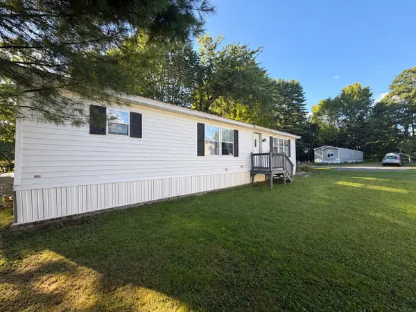 30 Oak Street #43, Oakland, ME 04963