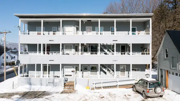 36 Roxbury Road, Mexico, ME 04257