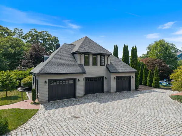 419 York Street, York, ME 03909