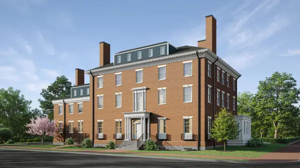 120 West Street #8, Portland, ME 04102