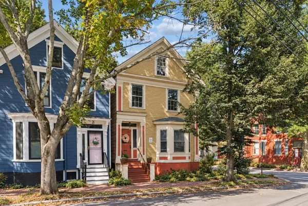 309 Spring Street #2, Portland, ME 04102