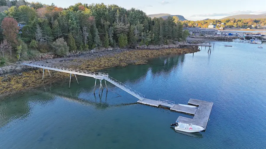 471 Main Street, Southwest Harbor, ME 04679 - #3