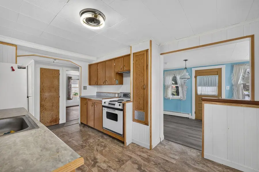7 Bateman Street, Sanford, ME 04073 - #3