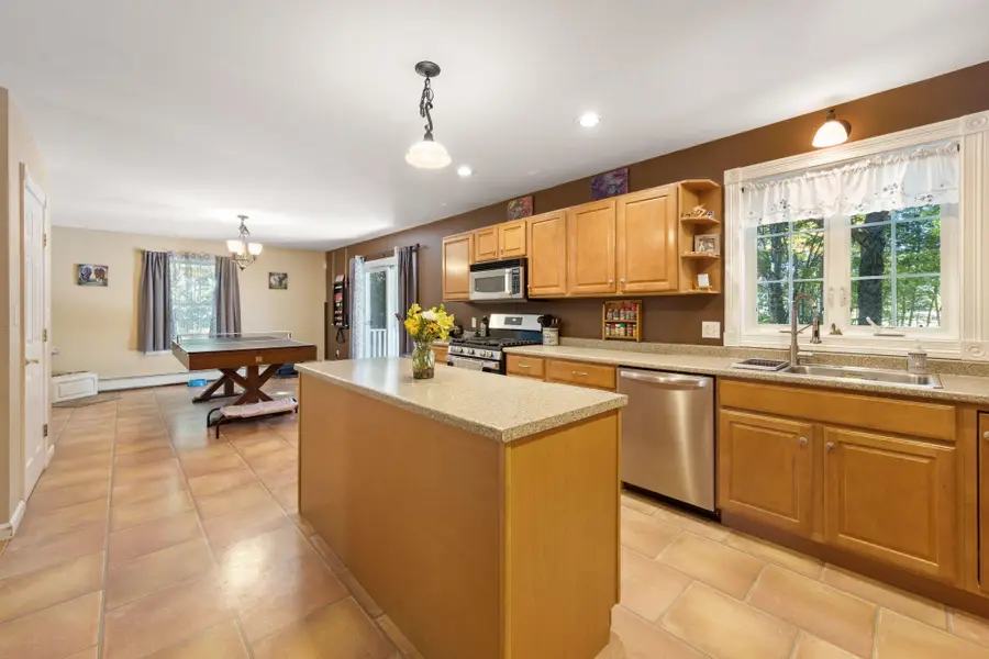2A Constitution Avenue, Hampden, ME 04444 - #3