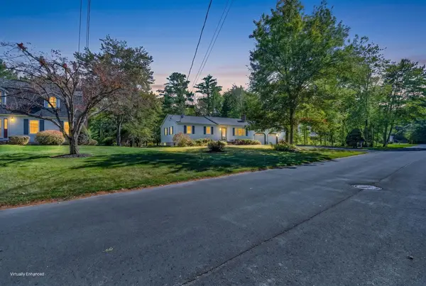 9 Locksley Lane, Brewer, ME 04412