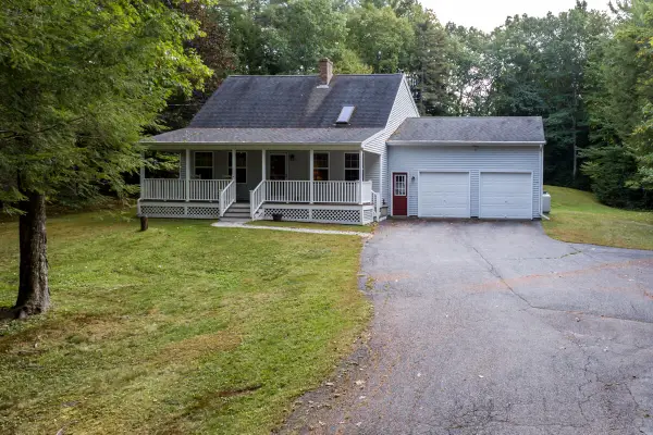 451 Pownal Road, Freeport, ME 04032