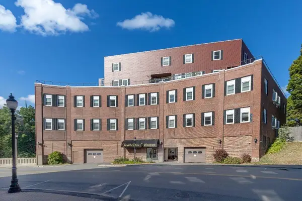 112 Franklin Street #C9, Bangor, ME 04401