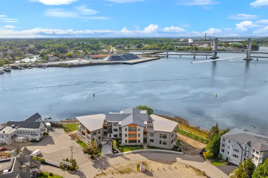 35 Badgers Island West #302, Kittery, ME 03904 - #3
