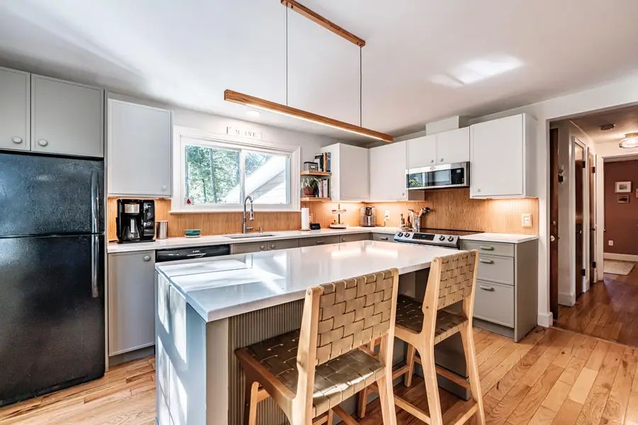 11 Graham Terrace, Portland, ME 04103 - #3