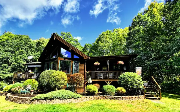 555 Hinckley Road, Clinton, ME 04927