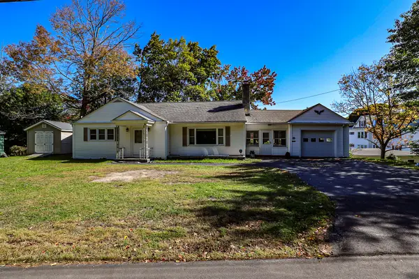 650 Somerset Street, Rumford, ME 04276