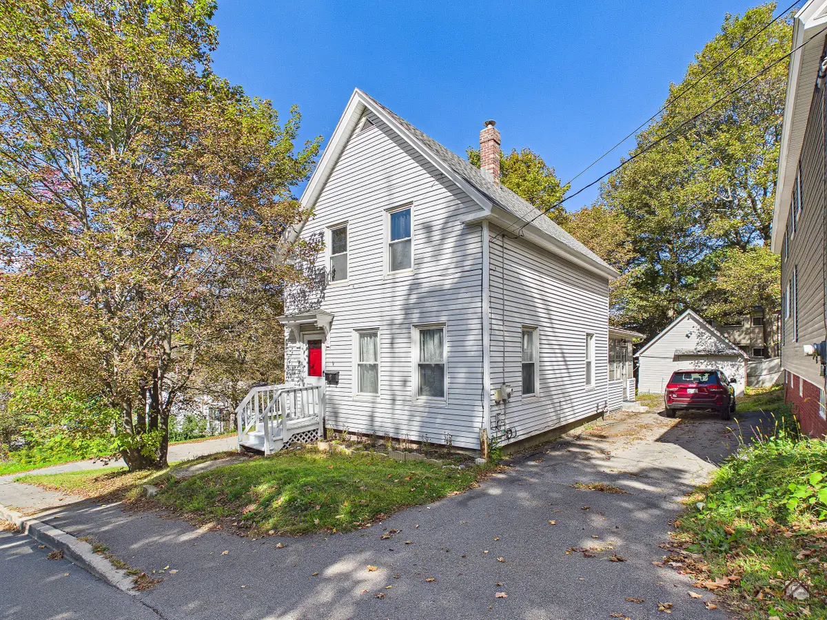 9 Cedar Street, Augusta, ME 04330 - #1