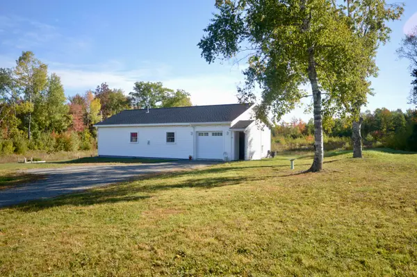 17 Monroe Road, Hampden, ME 04444