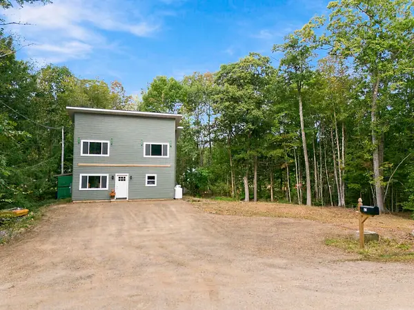 194 Roberts Shore Road, Liberty, ME 04949