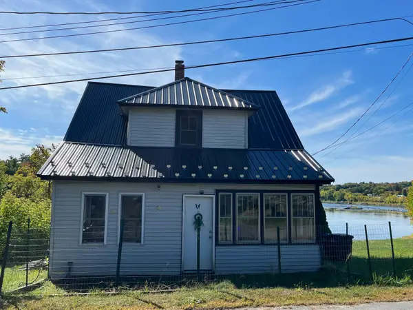 43 Nadeau Street, Old Town, ME 04468