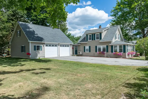 16 Braman Street, Auburn, ME 04210