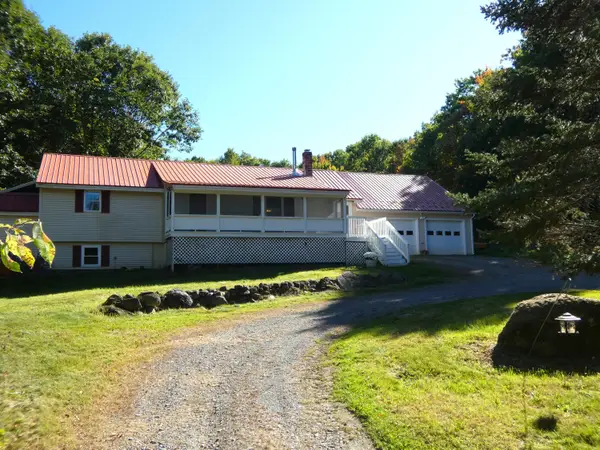 67 Bog Road, Vassalboro, ME 04989