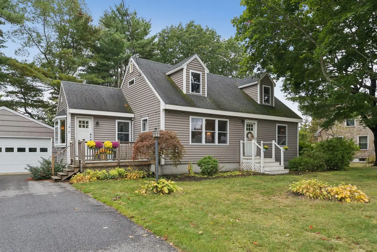 14 Pleasant Avenue, Scarborough, ME 04074 - #1
