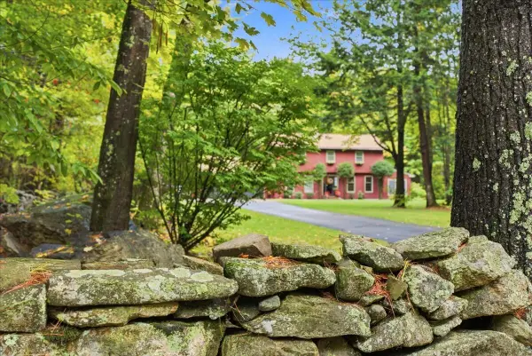 187 General Turner Hill Road, Turner, ME 04282
