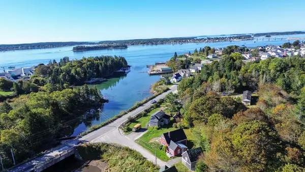 8 Island Street, Jonesport, ME 04649