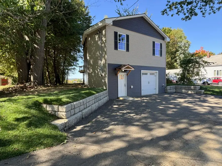 33 Pearl Street, Lewiston, ME 04240 - #2