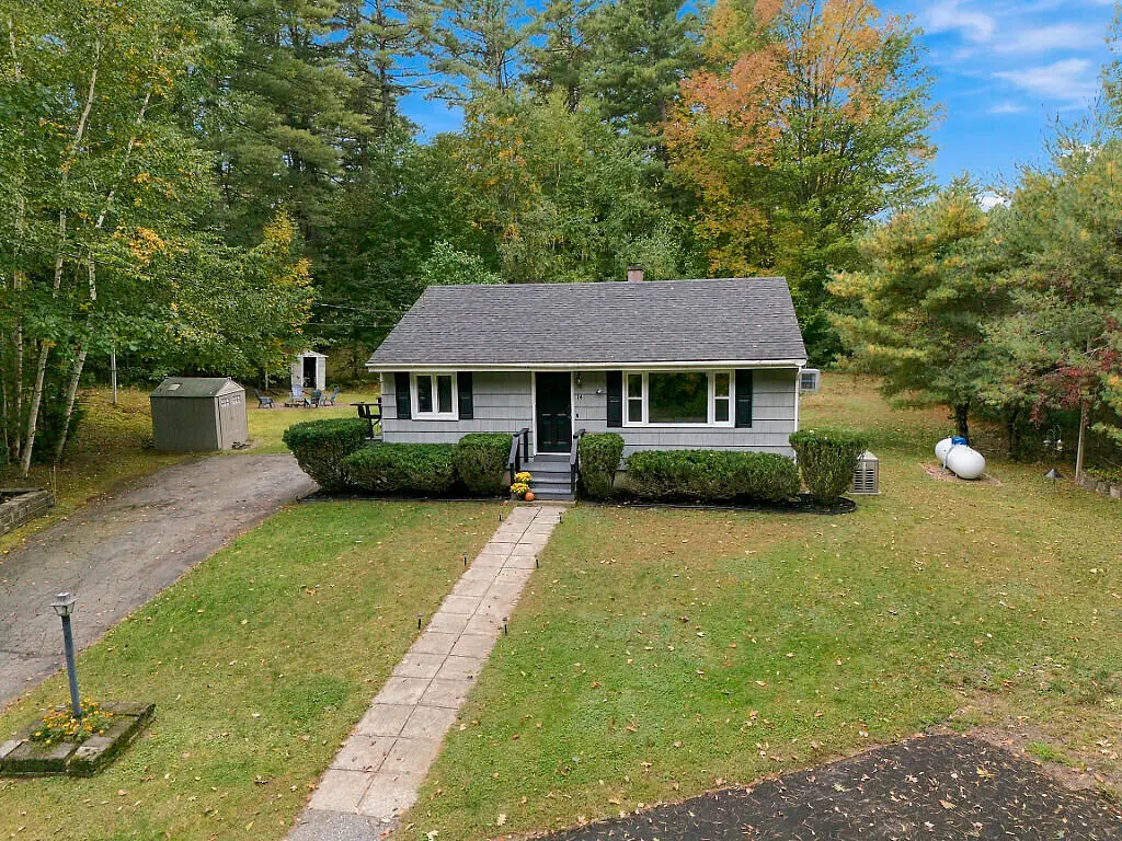14 Windsor Terrace, Farmingdale, ME 04344 - #1