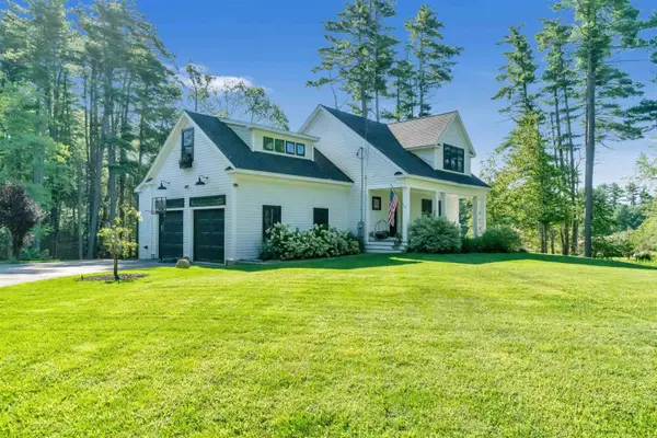295 Chases Pond Road, York, ME 03909
