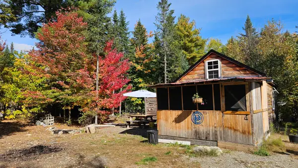 106 Ridgecrest Road, Bradley, ME 04411