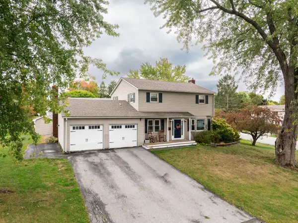 3 Clover Lane, Brewer, ME 04412