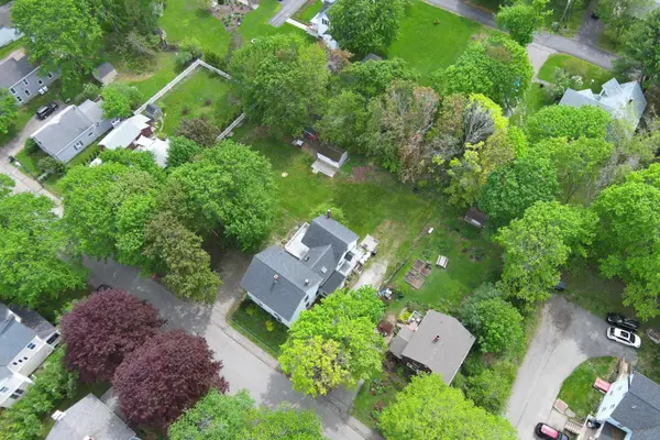 20 Chestnut Street, Rockland, ME 04841