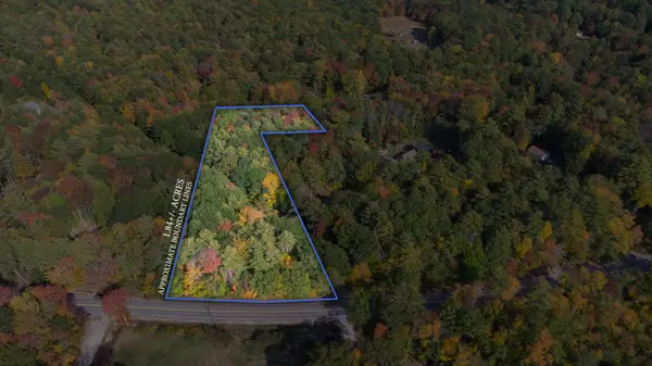 263B Yarmouth Road, Gray, ME 04039