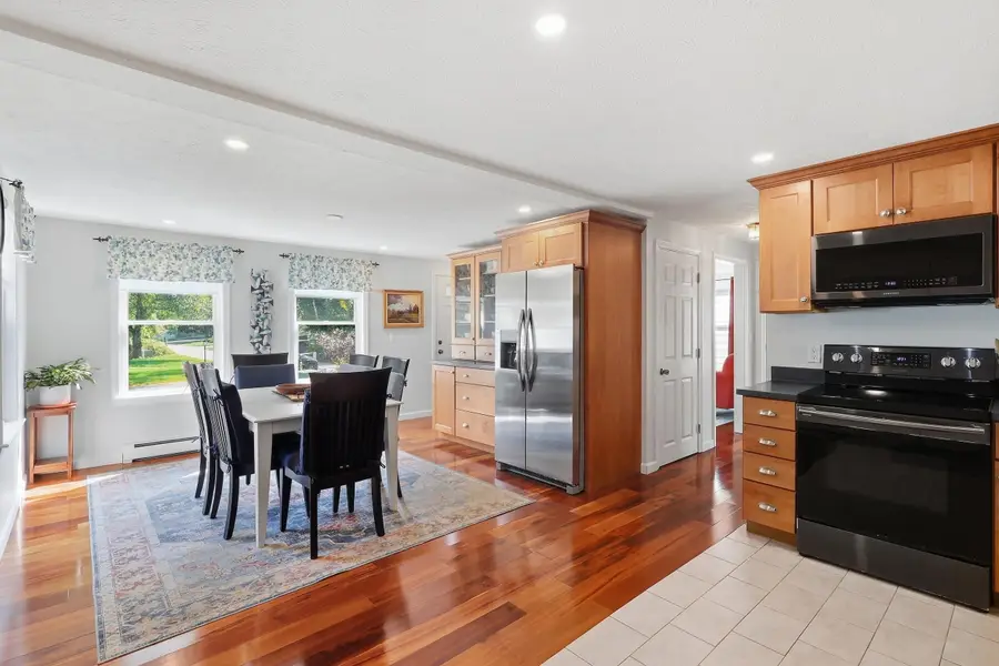 5 Birkdale Circle, Old Orchard Beach, ME 04064 - #2
