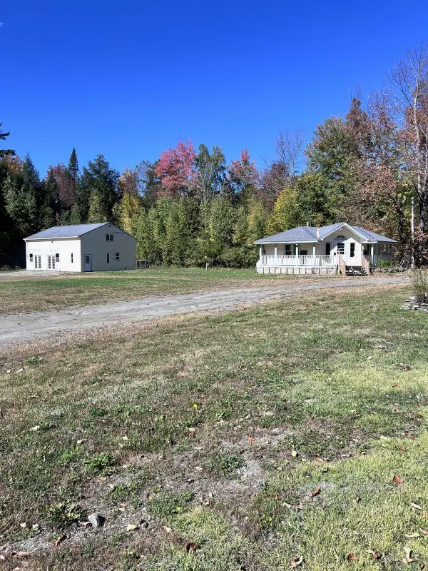 43 Green Road, Fairfield, ME 04937