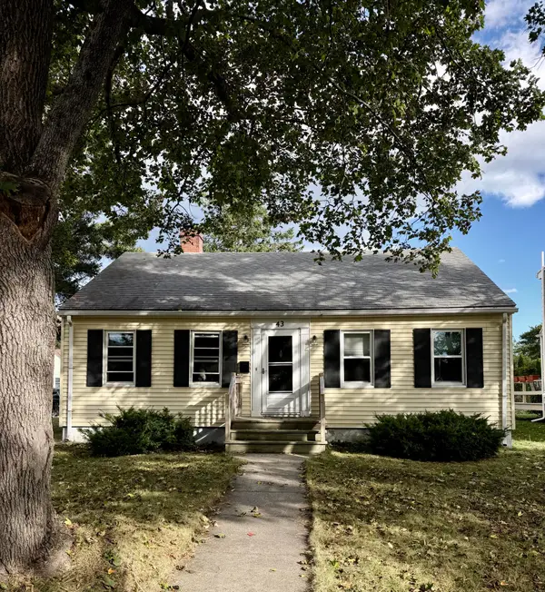 43 Edwards Street, Portland, ME 04102