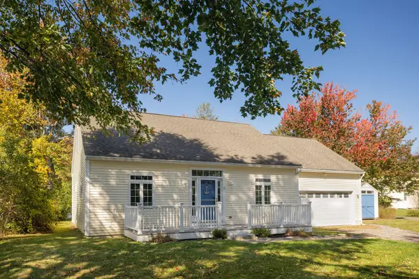 6 Eastern Avenue, York, ME 03909