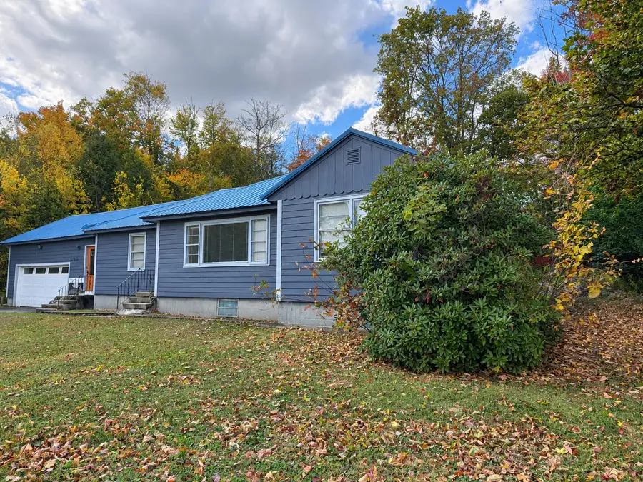 425 Washington Street, Rumford, ME 04276 - #3