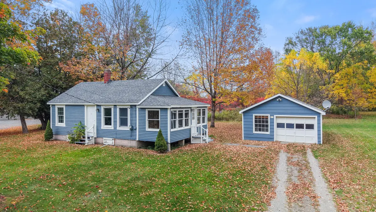 31 Lower Detroit Road, Plymouth, ME 04969 - #1