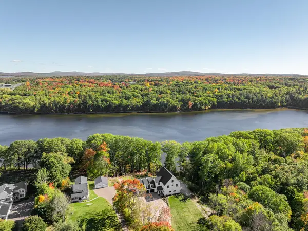 511 Main Road N, Hampden, ME 04444
