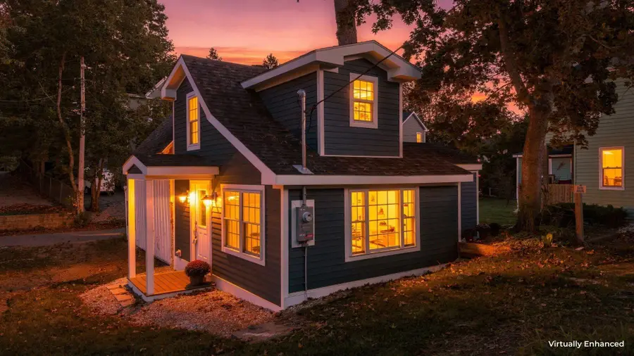 6 Linden Avenue, Old Orchard Beach, ME 04064 - #3