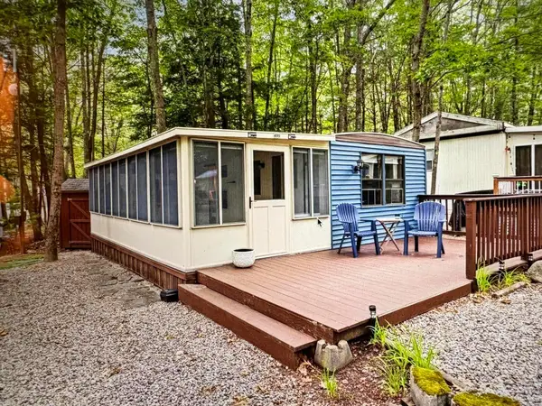 7 Oregon Avenue #499, Old Orchard Beach, ME 04064