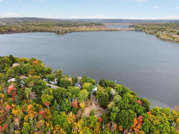 136 Fowlers Landing Road, Hampden, ME 04444