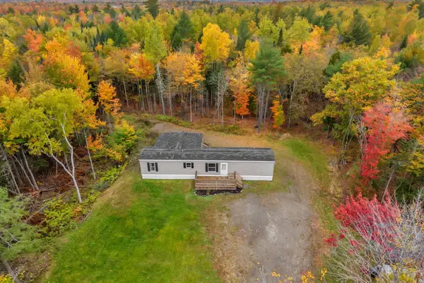 640 York Road, Hermon, ME 04401