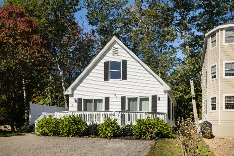 28 Eastern Avenue, York, ME 03909 - #3