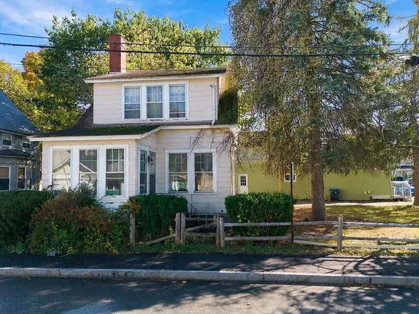 11 Reed Street, Auburn, ME 04210