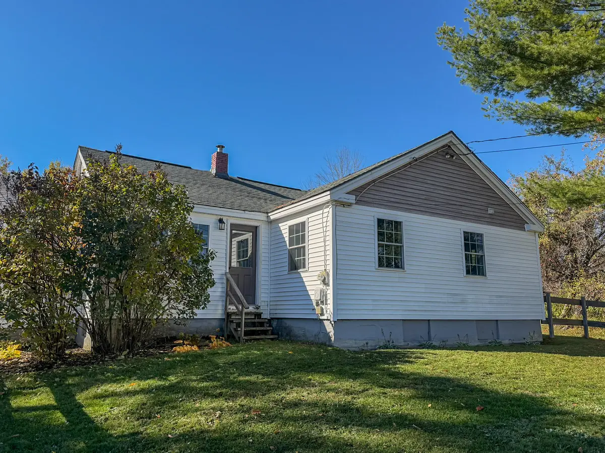 2966 Broadway, Glenburn, ME 04401 - #1