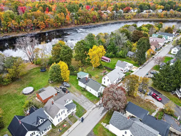 20 Hayes Street, Old Town, ME 04468