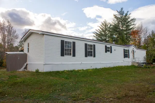 263 Elm Street, Mercer, ME 04957